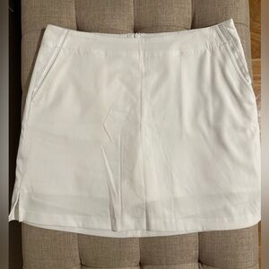 EUC Lady Hagen White Golf Skort